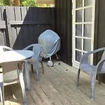 6 Person In